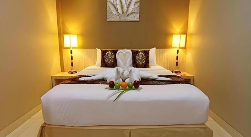 Hw Hotel Padang Экстерьер фото
